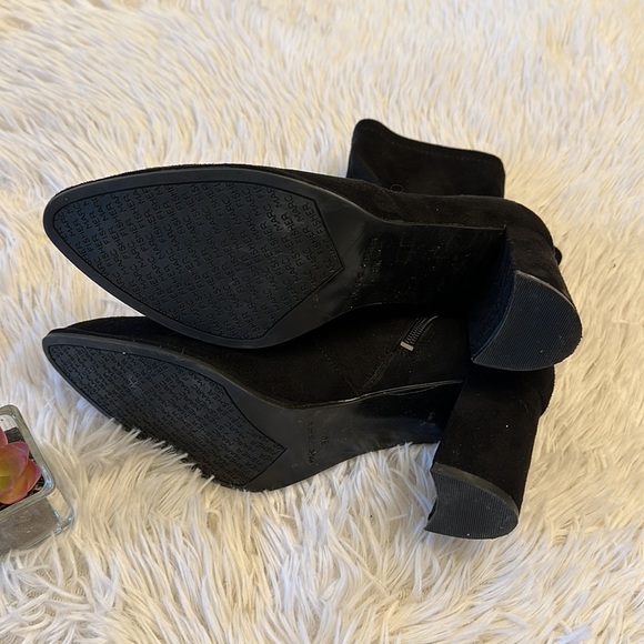 MARC FISHER Lukie Black Vegan Heel Sock Ankle Bootie women size 8 - Picture 5 of 6